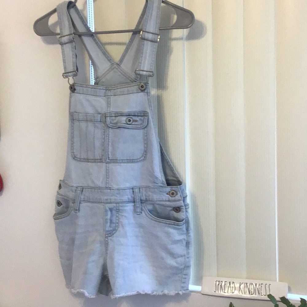 JAN HOST PICK ‘Mossimo’ Faded Blue Denim Short Overalls